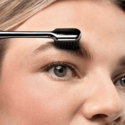 M2  Beaute  Eyebrow Silk Perfection Balm